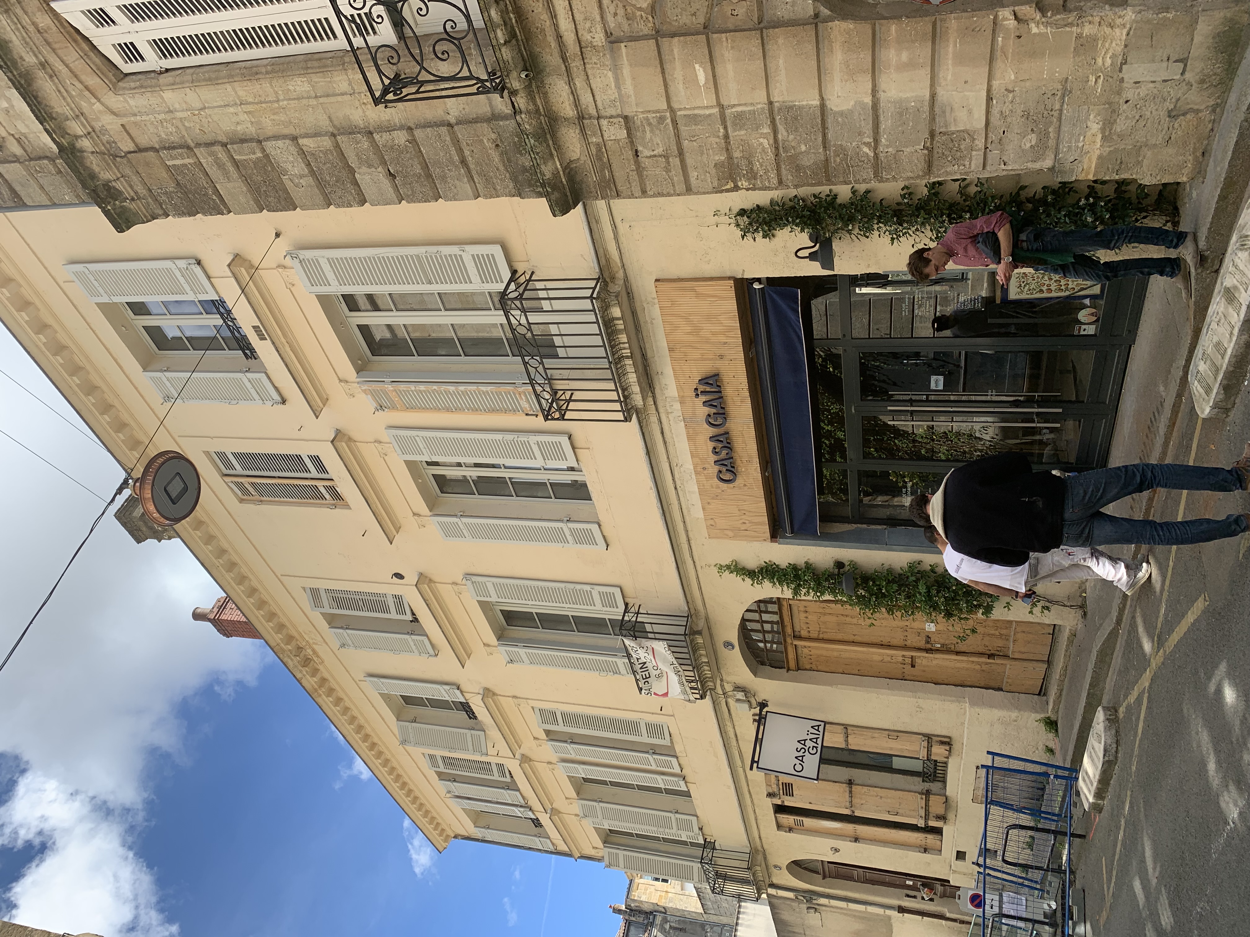 Réhabilitation d'un immeuble en un espace de coliving au cœur de Bordeaux